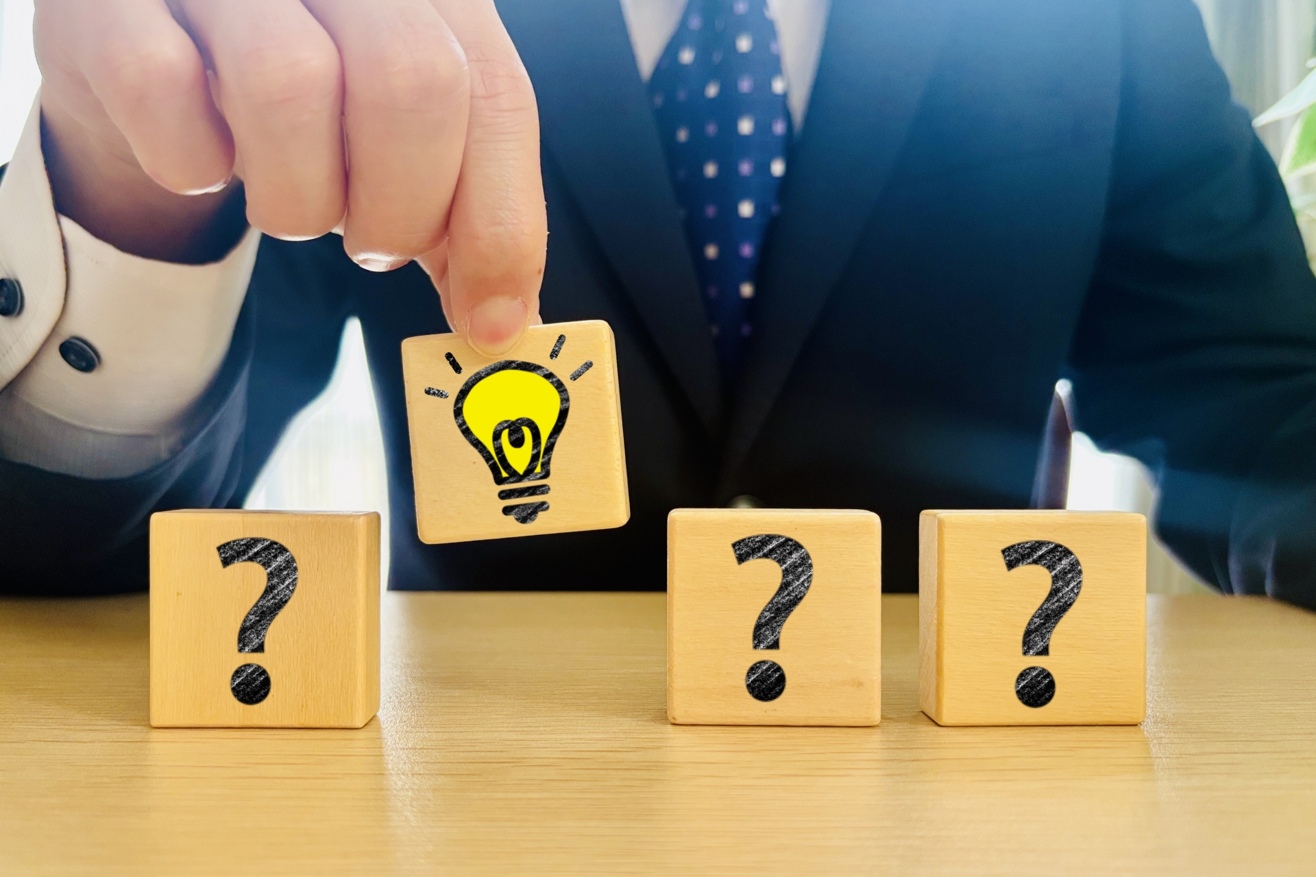 直感が冴える人のスピリチュアルな生活習慣を表す瞑想の写真